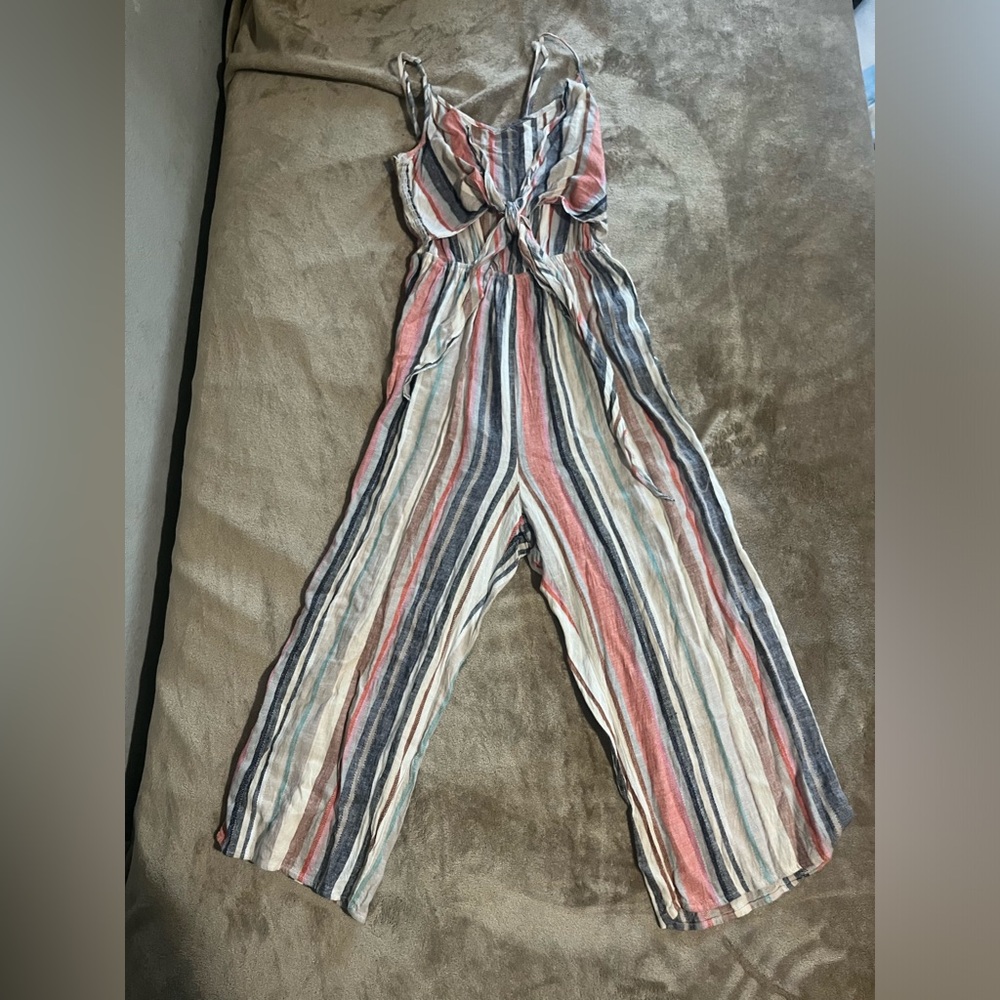 J for Justify  Women’s Jumpsuit Size Small Open Back‎